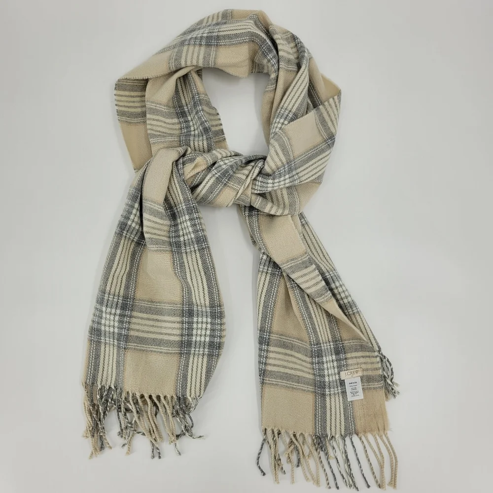 J.Crew Scarf Plaid Neutral Gray Tan Cream Fringe 24x78 Blanket Cottage Cabin